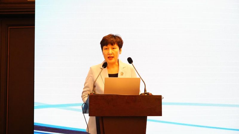资质代办市场行情：揭秘房地产开发企业合规之路**